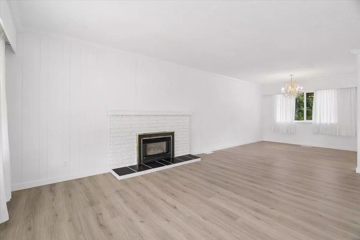 Dining Area Photo of 14981 Raven Place, Surrey, BC