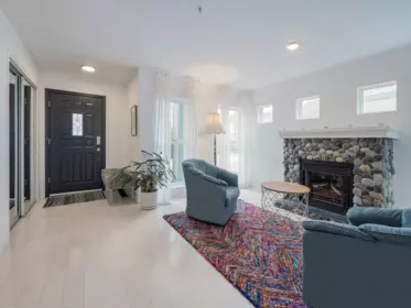 6 735 Park Road, Gibsons, BC, Gibsons — Townhouse for sale