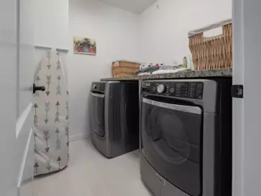 Laundry Room Photo of 6 735 Park Road, Gibsons, BC