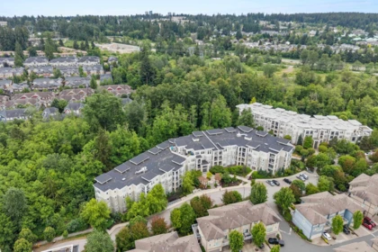 Community Amenities Photo (Clubhouse) of 404 15436 31 Avenue, Surrey, BC