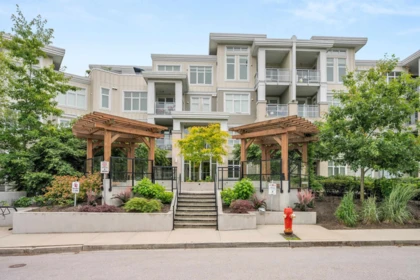 404 15436 31 Avenue, Surrey, BC, Surrey — Apartment/Condo for sale
