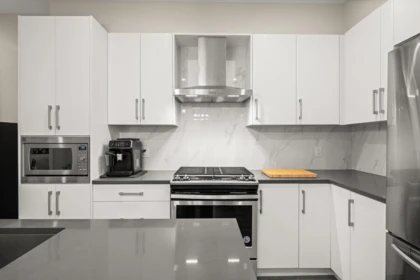 Kitchen Island Photo of 404 15436 31 Avenue, Surrey, BC