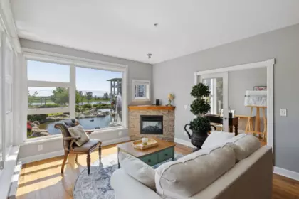 204 4600 Westwater Drive, Richmond, BC, Richmond — Apartment/Condo for sale