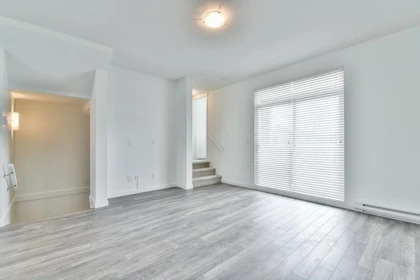 Powder Room Photo of 22 16337 15 Avenue, Surrey, BC