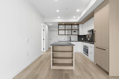 302 2268 E Broadway, Vancouver, BC, Vancouver — Apartment/Condo for sale