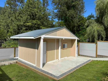 Front Yard Photo of 485 Naismith Avenue, Harrison Hot Springs, BC