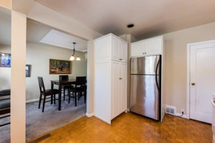 Breakfast Nook Photo of 836 E 4th Street, North Vancouver, BC