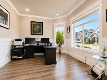Kitchen Island Photo of 20940 80a Avenue, Langley, BC