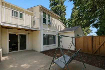 Basement Recreation Room Photo of 20 3075 Trethewey Street, Abbotsford, BC