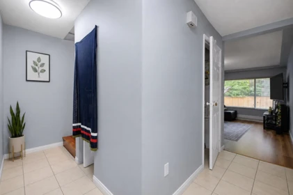 Primary Bathroom Photo of 20 3075 Trethewey Street, Abbotsford, BC