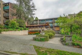 211 9857 Manchester Drive, Burnaby, BC