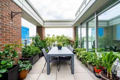 Garden / Landscaping Photo of 203 15152 Russell Avenue, White Rock, BC