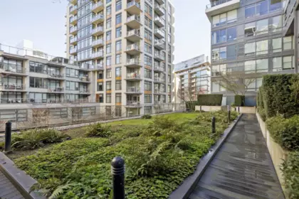 Front Yard Photo of 220 1783 Manitoba Street, Vancouver, BC