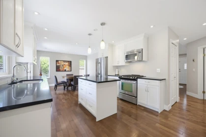 Kitchen Island Photo of 1447 134a Street, Surrey, BC
