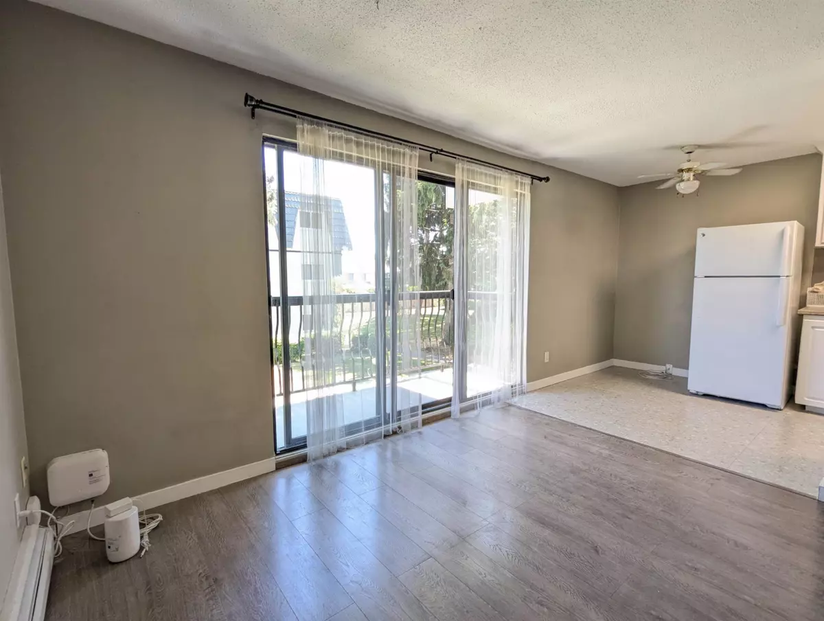 Family Room Photo of 267 8140 Williams Road, Richmond, BC