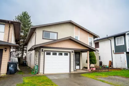 Community Amenities Photo (Clubhouse) of 2262 Willoughby Way, Langley, BC