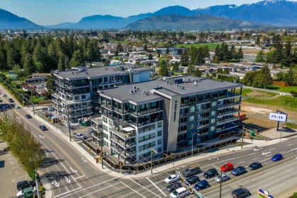208 45745 Watson Road, Chilliwack, BC, Chilliwack — Apartment/Condo for sale