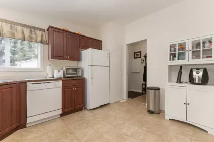 Breakfast Nook Photo of 41725 Hare Avenue, Yarrow, BC