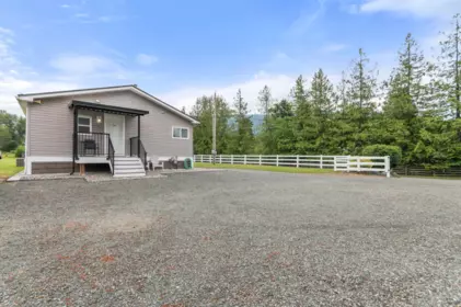 Front Yard Photo of 41725 Hare Avenue, Yarrow, BC