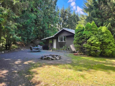 10821 N Popkum Road, Rosedale, BC, Rosedale — Single Family Residence for sale