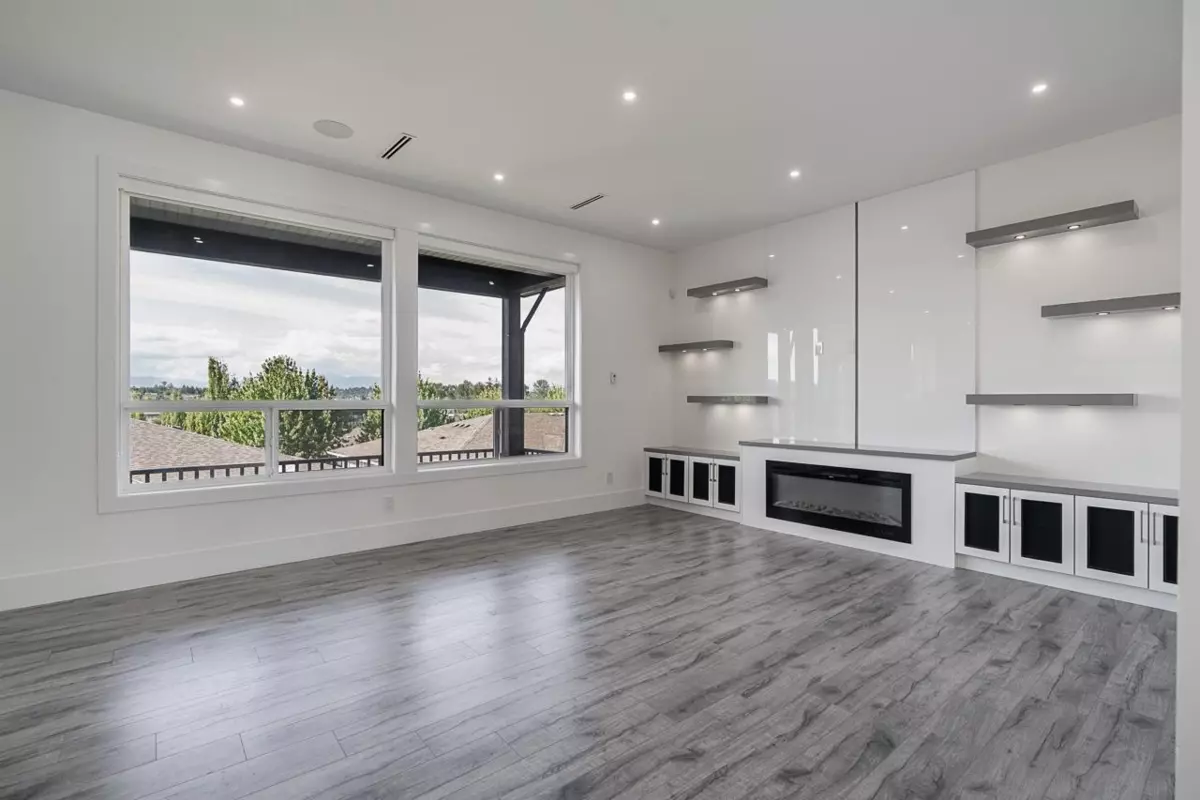 Family Room Photo of 15051 63a Avenue, Surrey, BC