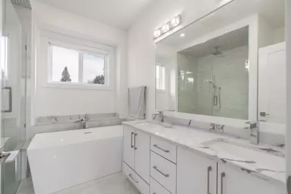 Basement Recreation Room Photo of 15051 63a Avenue, Surrey, BC