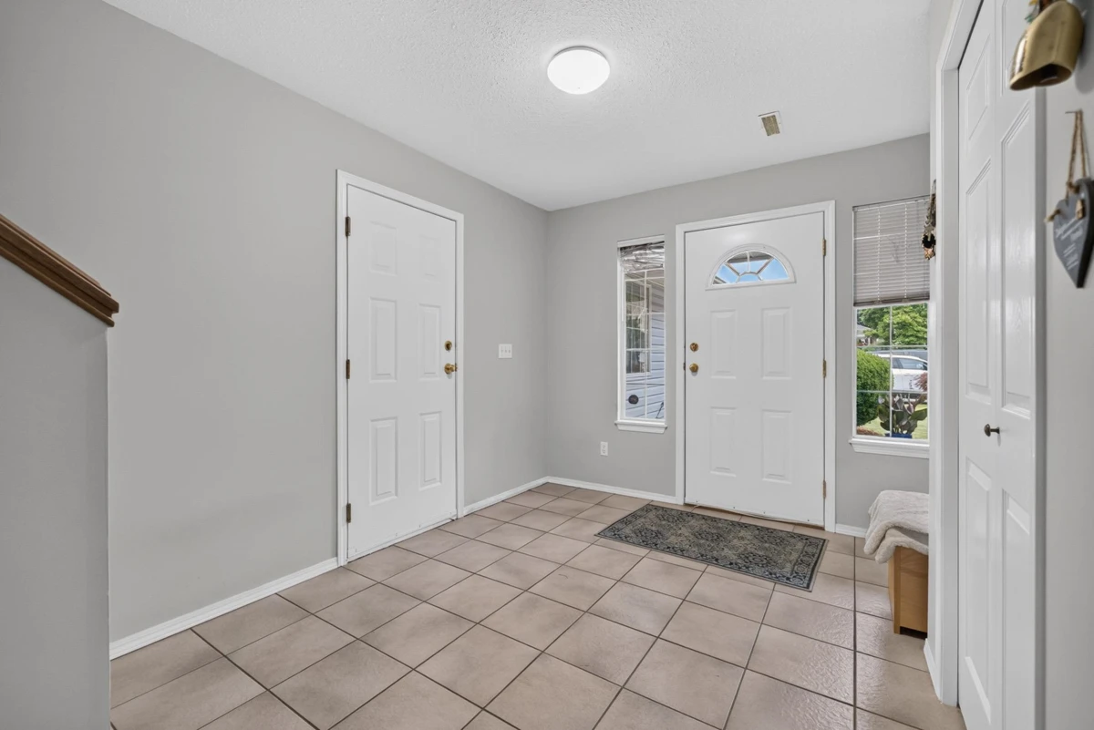 Family Room Photo of 10097 Beaver Crescent, Chilliwack, BC