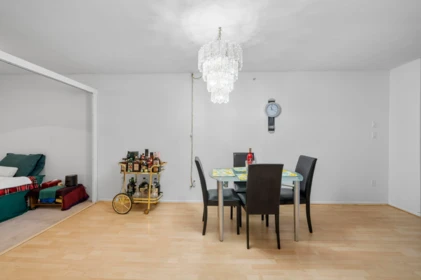 Breakfast Nook Photo of PH23 760 Kingsway, Vancouver, BC