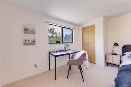 Basement Recreation Room Photo of 5118 Victory Street, Burnaby, BC