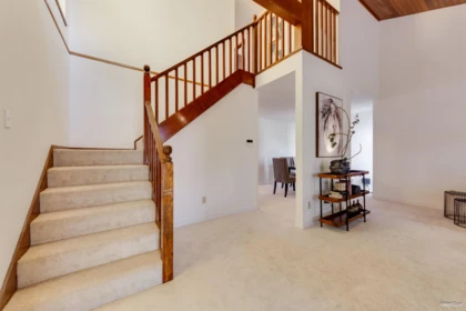 Hallway Photo of 5118 Victory Street, Burnaby, BC