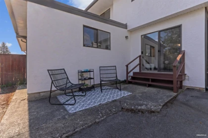 Hot Tub / Spa Photo of 5118 Victory Street, Burnaby, BC