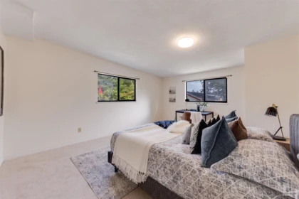 Office / Den Photo of 5118 Victory Street, Burnaby, BC