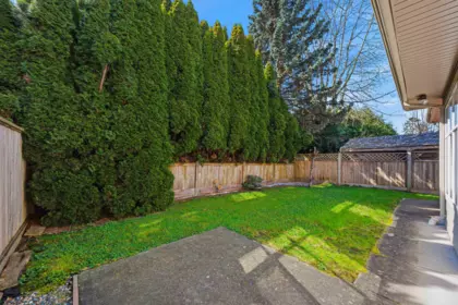 Garage Interior Photo of 6 7188 Blundell Road, Richmond, BC
