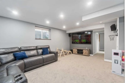 Backyard Photo of 18476 66a Avenue, Surrey, BC