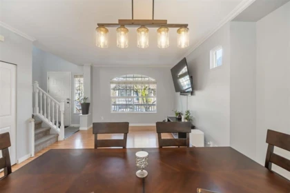 Kitchen Photo of 18476 66a Avenue, Surrey, BC