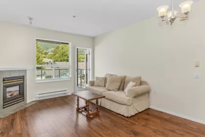 207 1203 Pemberton Avenue, Squamish, BC, Squamish — Apartment/Condo for sale