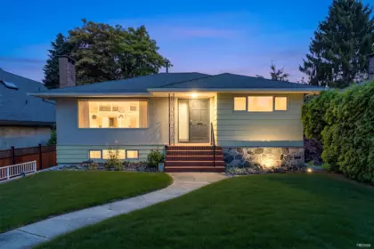 6730 6th Street, Burnaby, BC, Burnaby — Single Family Residence for sale