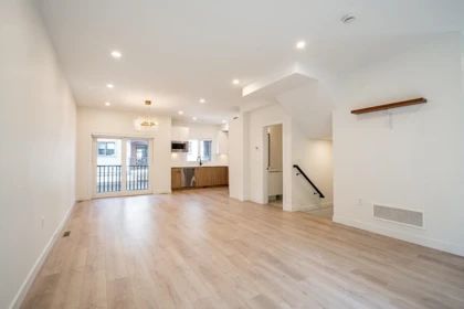 7 1959 165a Street, Surrey, BC, Surrey — Townhouse for sale