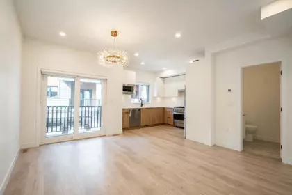 Kitchen Photo of 7 1959 165a Street, Surrey, BC