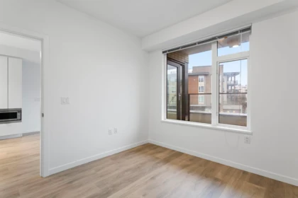 Loft / Bonus Room Photo of 201 725 Marine Drive, North Vancouver, BC