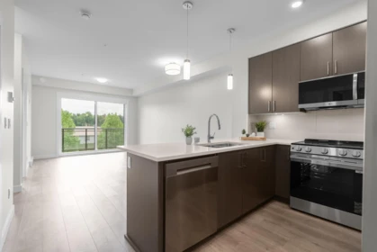 304 33886 Pine Street, Abbotsford, BC, Abbotsford — Apartment/Condo for sale