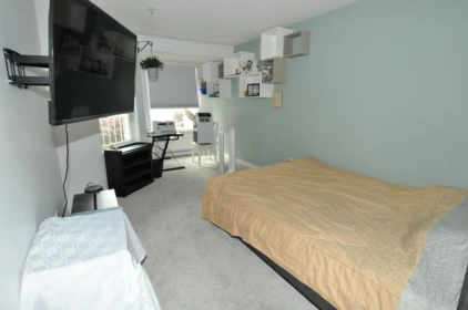 Primary Bedroom Photo of 302 5888 Dover Crescent, Richmond, BC