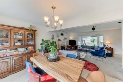 Kitchen Photo of 5592 Elizabeth Street, Vancouver, BC