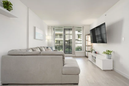 210 3168 Riverwalk Avenue, Vancouver, BC, Vancouver — Apartment/Condo for sale
