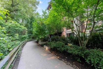 Hot Tub / Spa Photo of 205 733 W 3rd Street, North Vancouver, BC