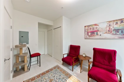Office / Den Photo of 205 733 W 3rd Street, North Vancouver, BC