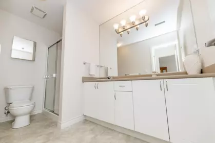 Primary Bathroom Photo of 53 17516 4 Avenue, Surrey, BC