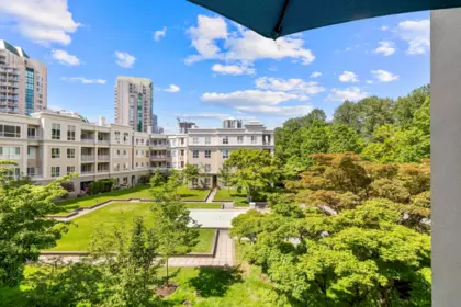 340 3098 Guildford Way, Coquitlam, BC, Coquitlam — Apartment/Condo for sale