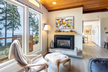 Primary Bedroom Photo of 7065 Dale Road, Sechelt, BC