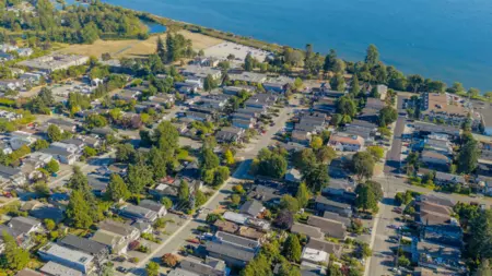 942 Lee Street, White Rock, BC, White Rock — Single Family Residence for sale